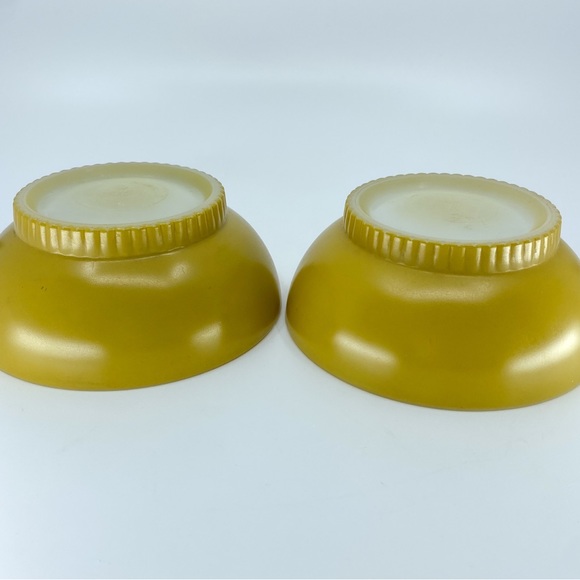 Pair of (2) Fire King Mustard Yellow Ribbed Bottom Soup Cereal Bowls - Picture 4 of 11